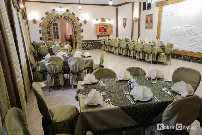 Hotel Suvorov Kobryn Ngoại thất bức ảnh