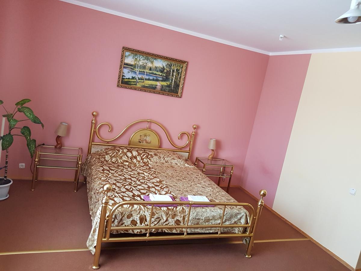 Hotel Suvorov Kobryn Ngoại thất bức ảnh